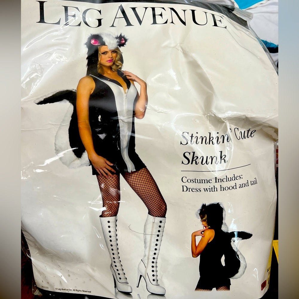 Sexy Skunk - Adult